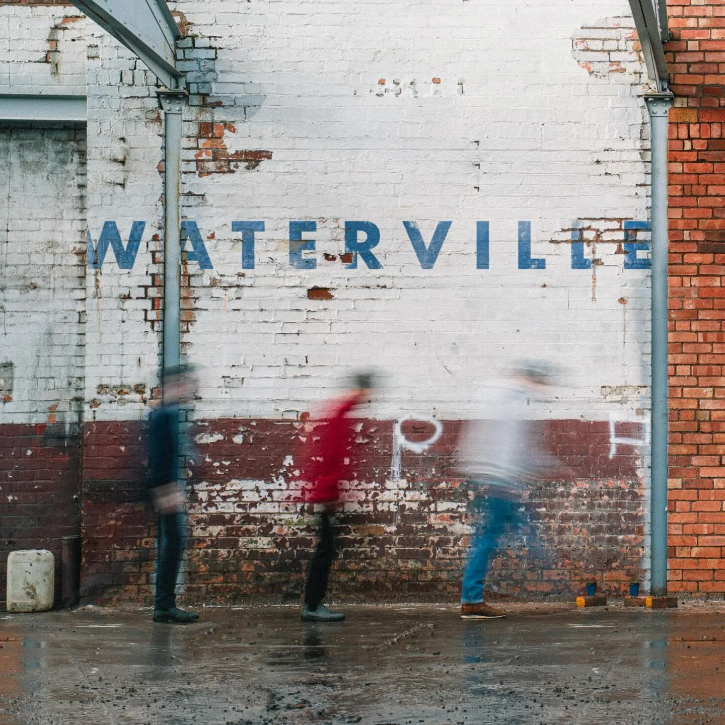 The &ldquo;Waterville&rdquo; EP is here! 

Made in and named after the small town in Ohio our friends @olihazard are from ❤️