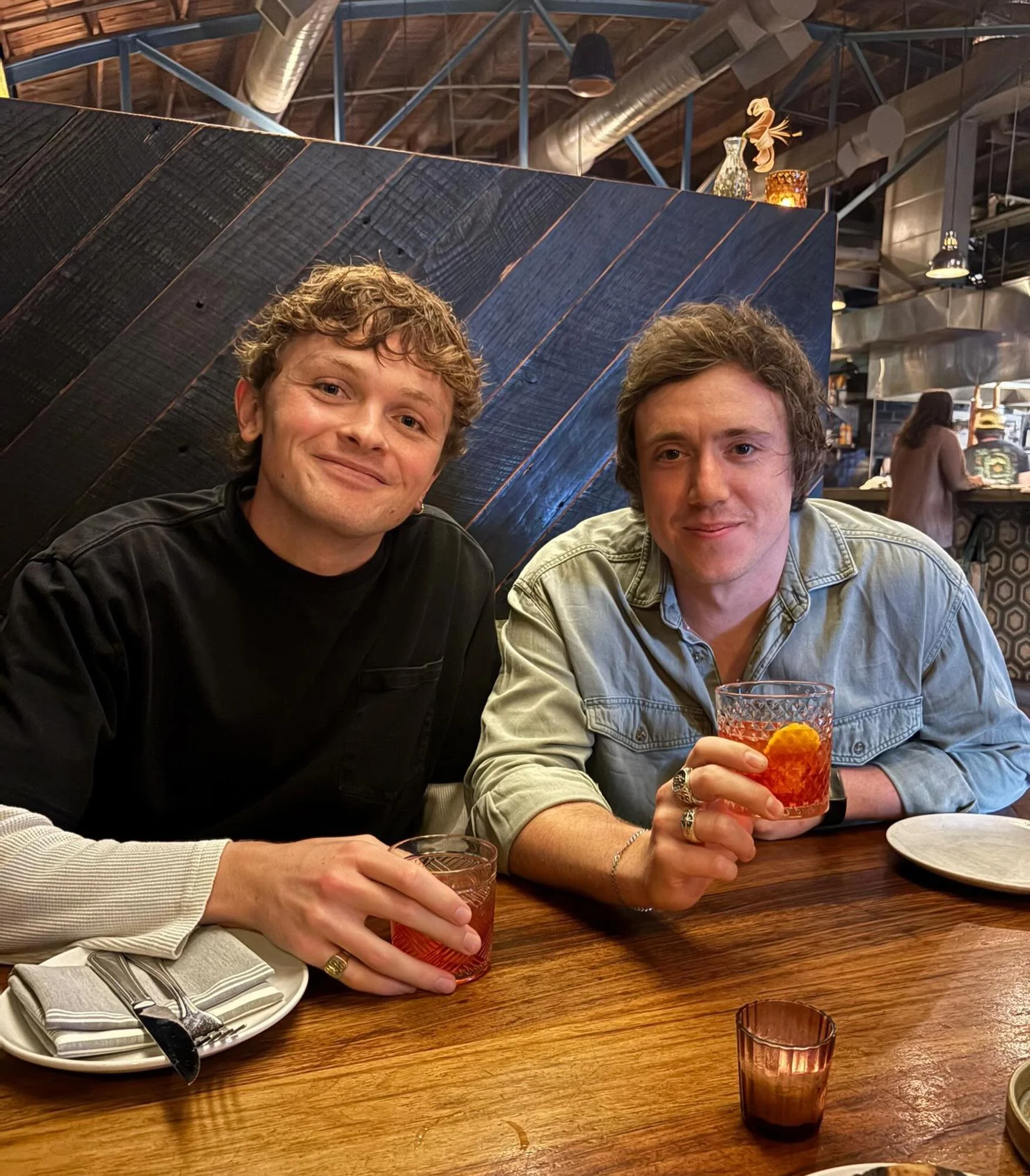 Spotted in Nashville - @willlinleyy &amp; @thetorsband discussing how much they love This Fiction over drinks. 🍸