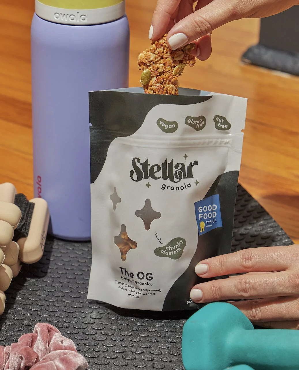 Mid-week snack break 😉 Anyone else struggling to power through the first week back?! New goals + routine changes can be tough... so we wanted to send good vibes with 10% off the month of January! ⁠
⁠
Comment "New Year" on this post + we wi