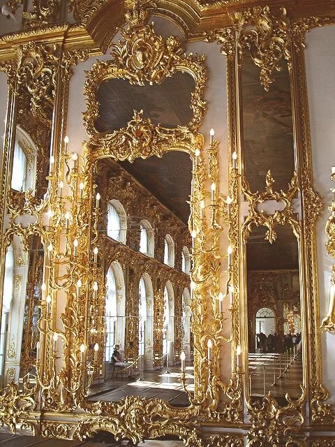 Research: 18th century Baroque moulding detail