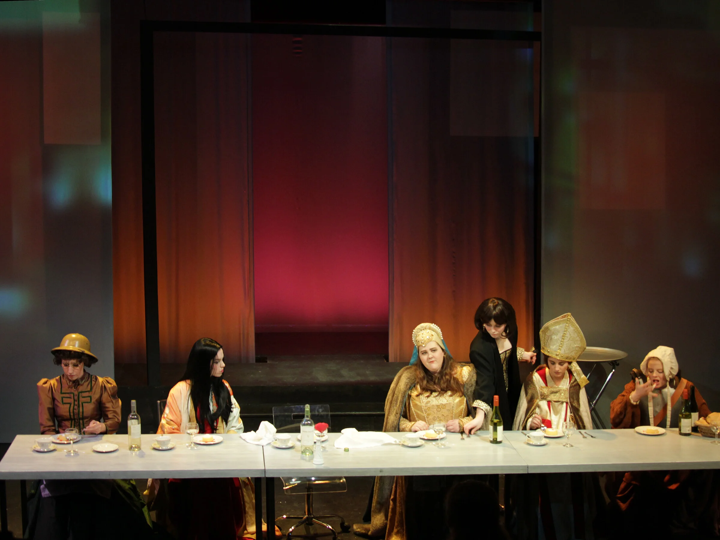 Prod photo: dinner party