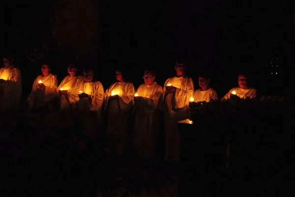 Research: candle light vigil