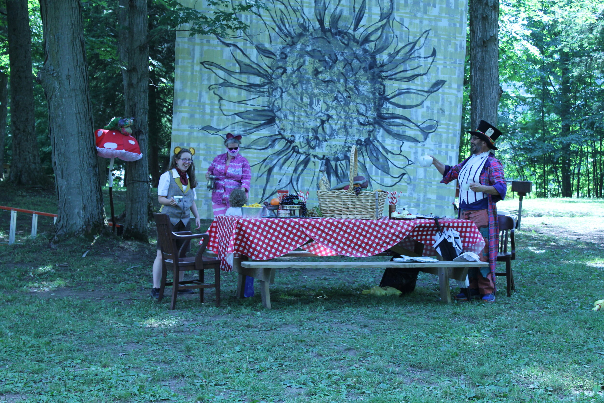 Alice in Wonderland- tea party
photo be Eric Behnke