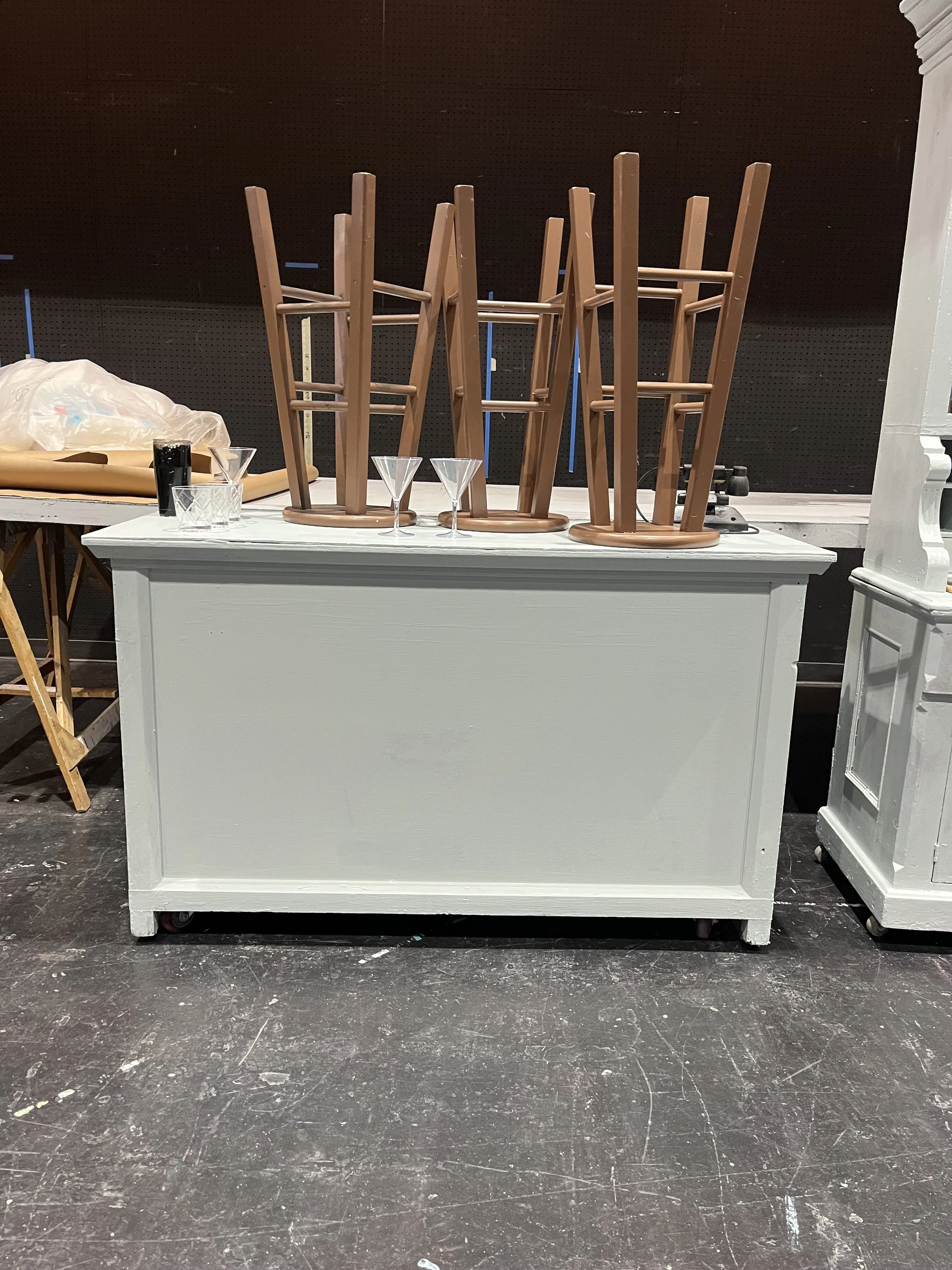 Bar - base paint