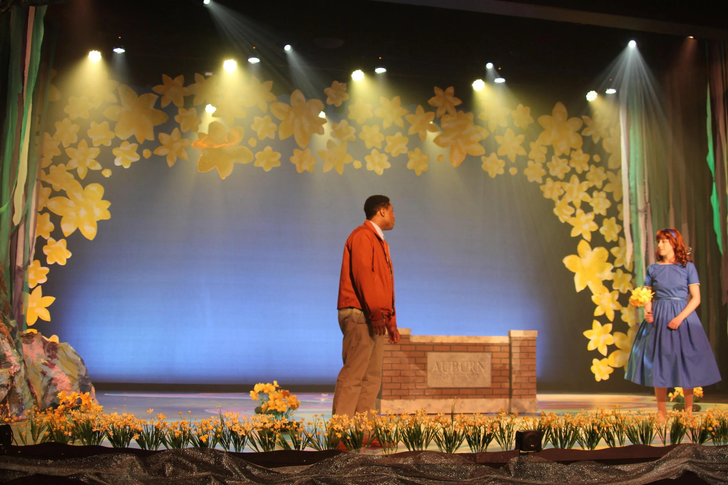 Daffodils- 40ft Net Drop of cardboard cutout daffodils made by students