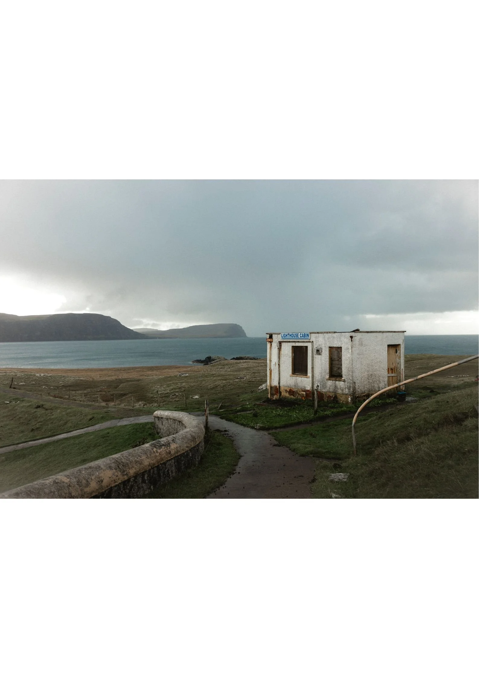 lighthousecabin.jpg