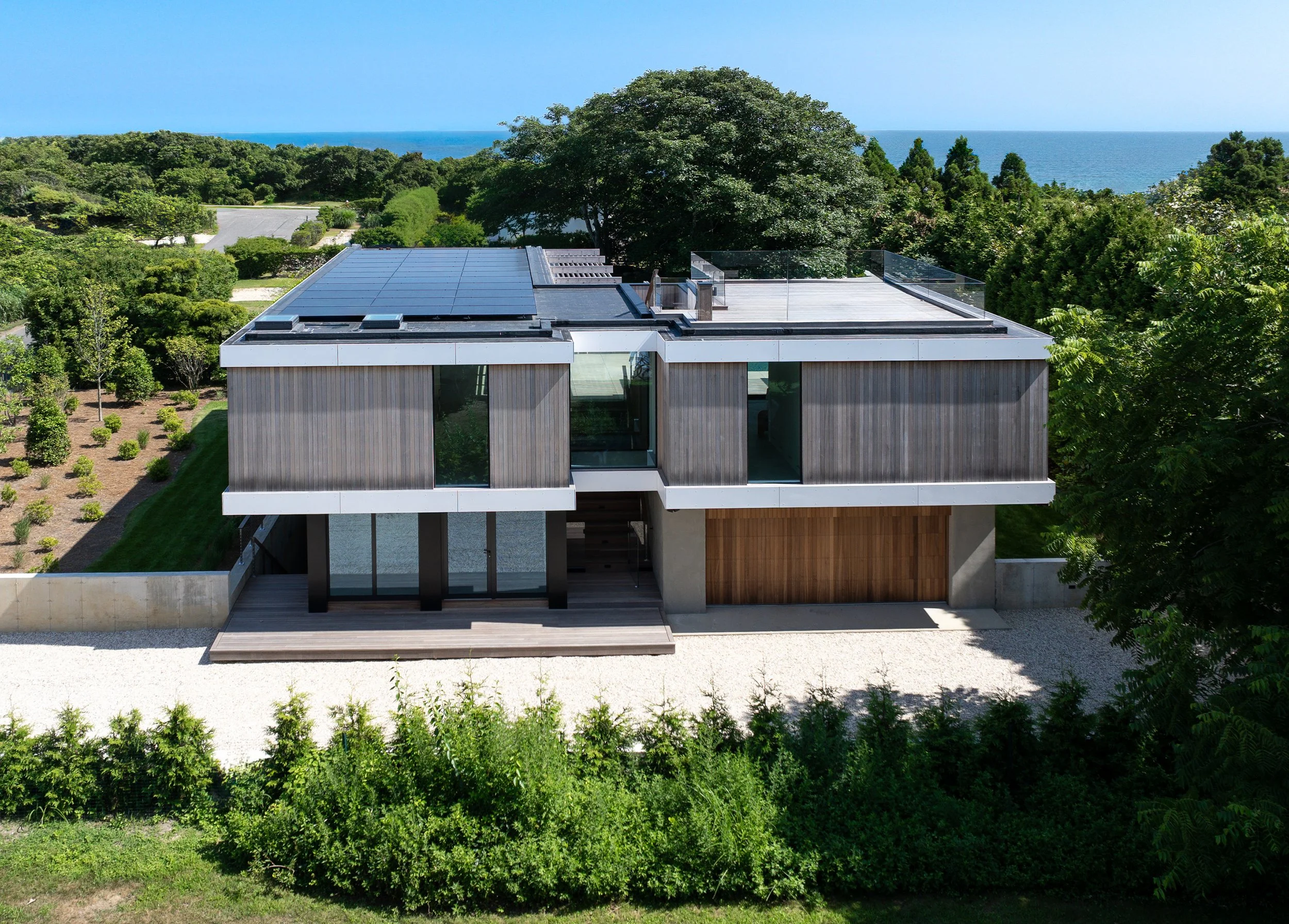 bda_jackson-rd-residence_drone-modern-residence.jpg
