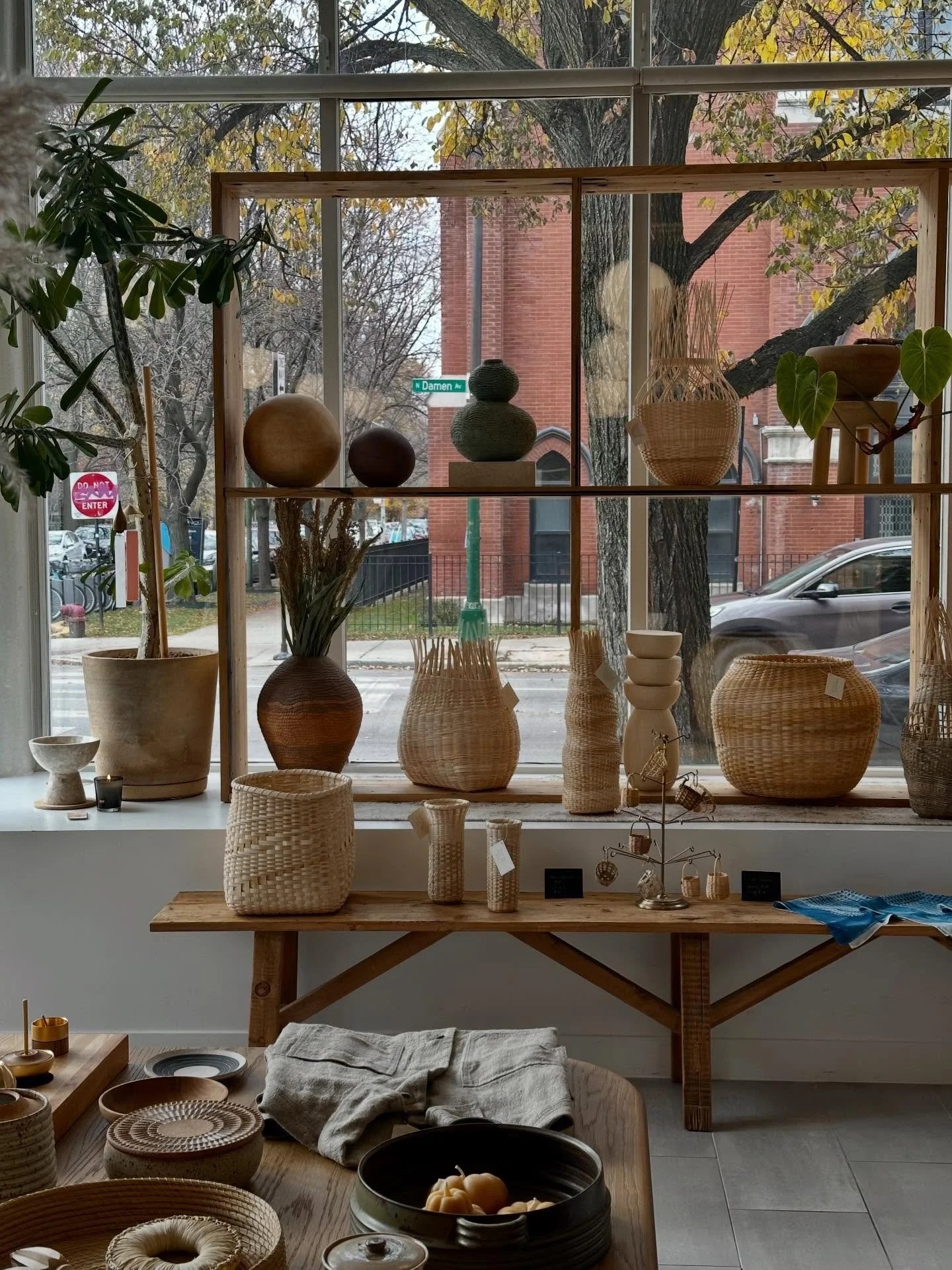 @wilder.house is a haven for craft, mindful sourcing, and general serenity 🌾 feeling so grateful to have joined this space, with many pieces there to stay 🤘🏻