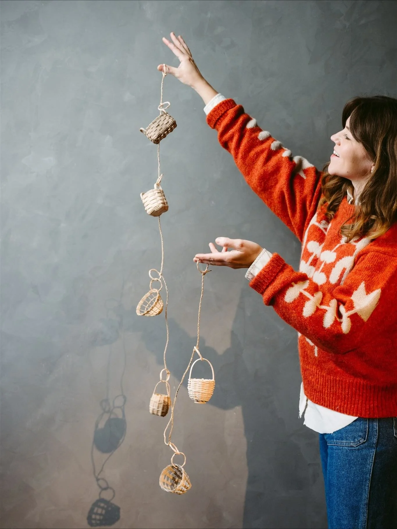 Mini basket garland: parade of tiny craft 📯

Photos by @oh.cecilia, my co-enthusiast of little things