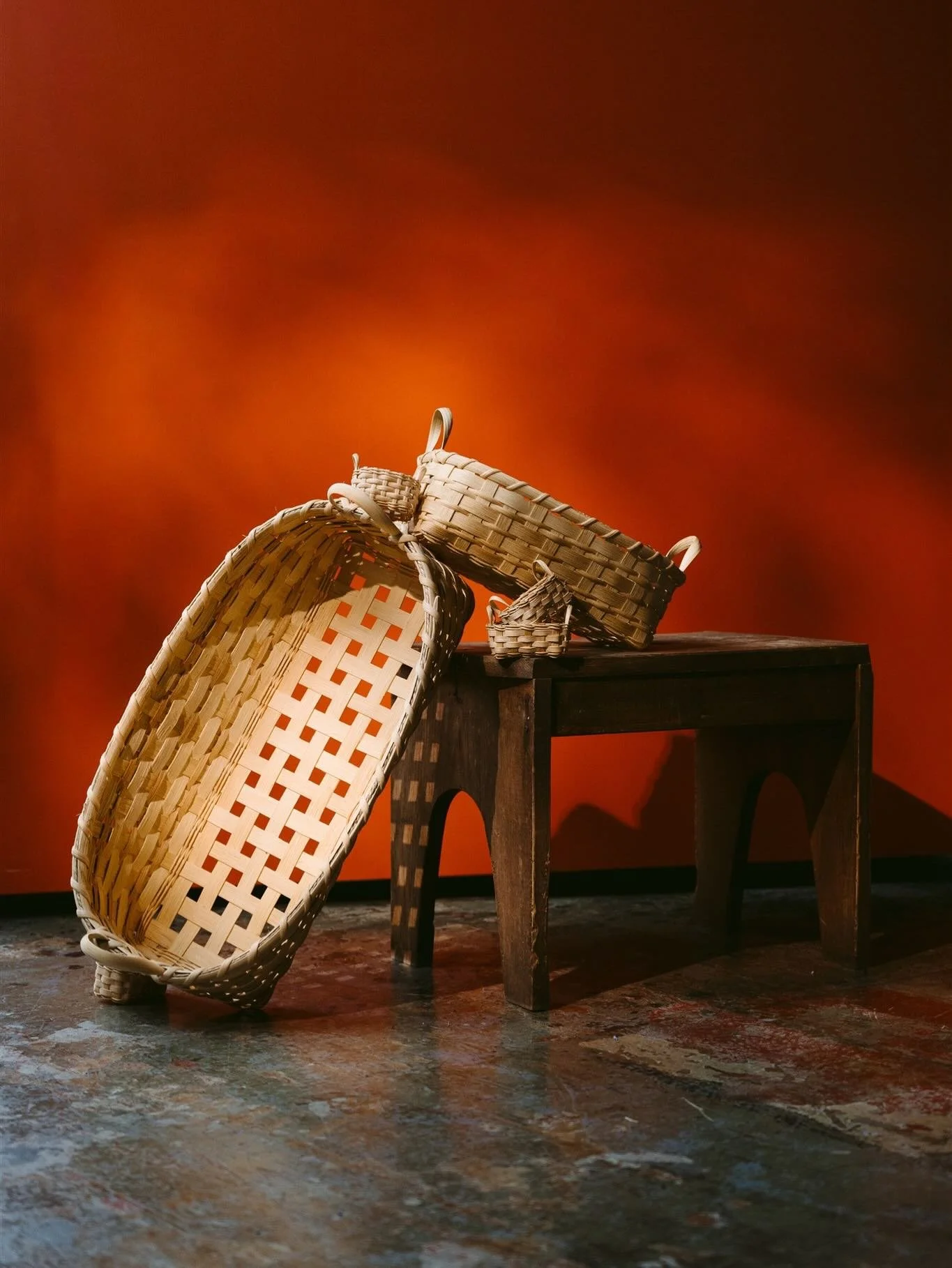 Today is the last day to stop by Jeannie Holiday Shop! I sent a handful of pieces, made with gifting in mind. Thank you @jeanniekimjewelry for including me in this beautiful selection of craft 📯🎁

Featuring: @jessielazar, @abelobjects, @jeanniekimj