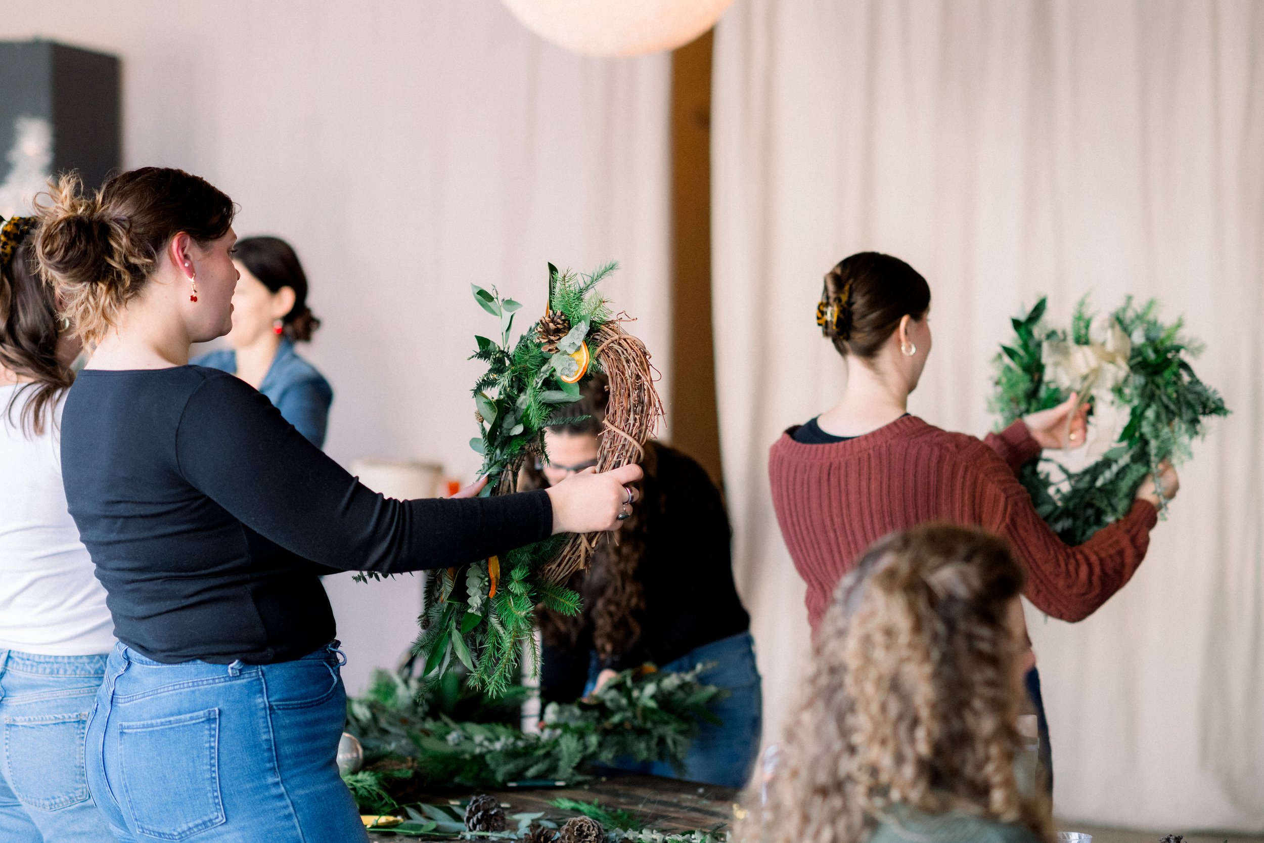 AmberMustainWreathWorkshop-AllisonEasterling-122.jpg