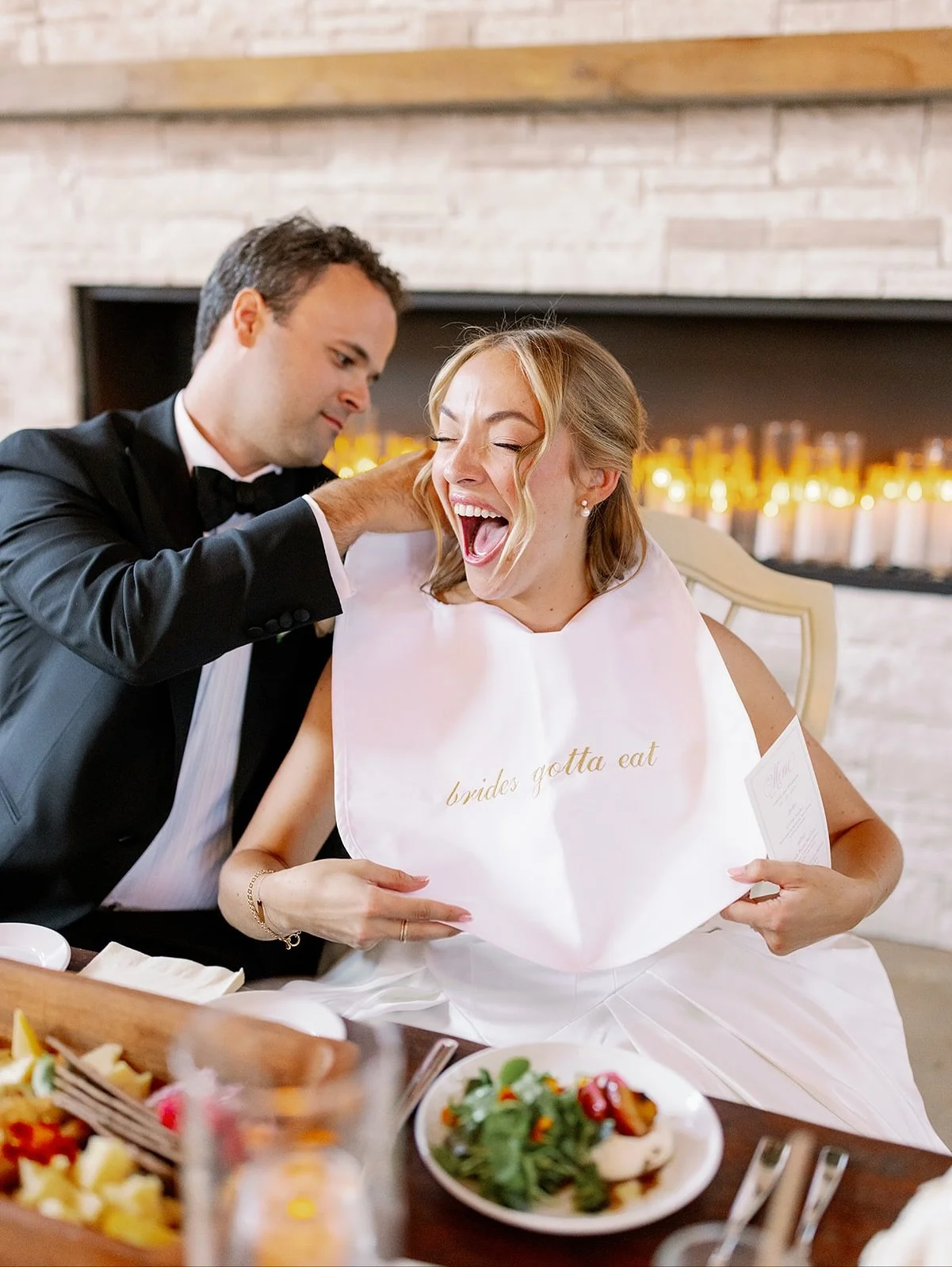 A brides gotta eat!!! And we have her covered🫶✨

@themaineventbykelly 
@thepromisegardens
@maisiesnyderphoto
@djmikenapoli 
@lot32flowerfarm