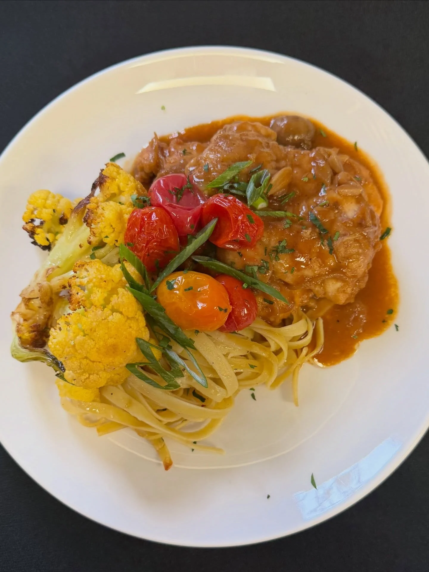 Be honest&hellip; what are you ordering? 👀

A. Chicken marsala
B. Ricotta gnocchi
C. Petite sirloin
D. Short rib
E. Lemon and Fennel chicken

Leaning short rib, but I&rsquo;m open to opinions 🍽️