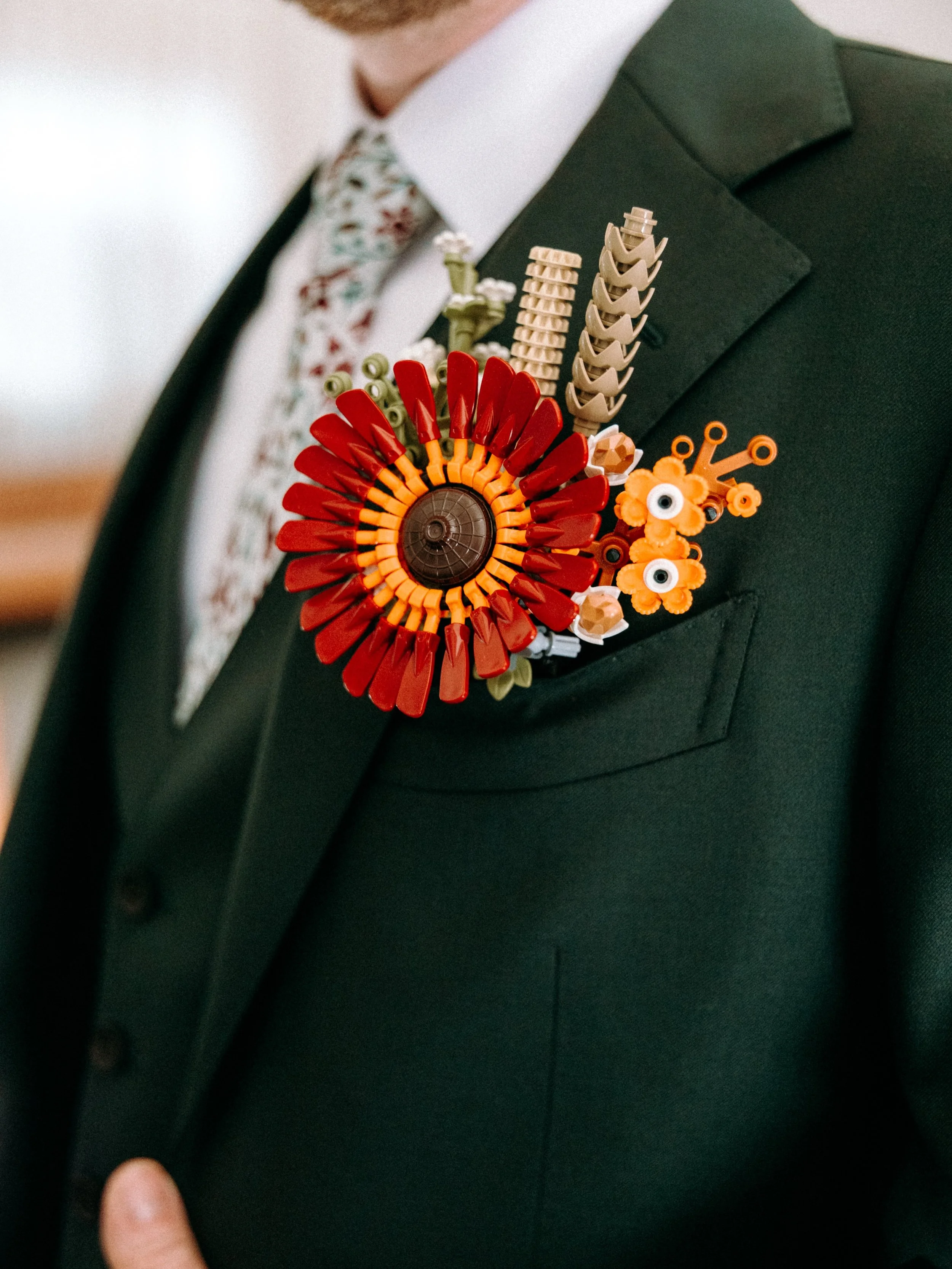 We are officially in full wedding catering swing 💍✨

And aside from the obvious favorite wedding detail, the food (our personal opinion, of course 😉) &hellip;it&rsquo;s the florals, the florals, the florals!!! 🌼 🌸

Just like an unforgettable meal