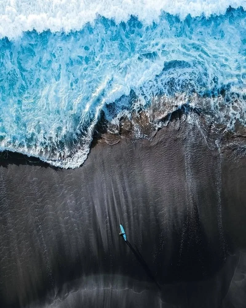 Follow your freedom, live your life and enjoy every moment.... Go out and surf the opportunity, it's yours. Folow my ride and adventure on @detour_menswear
Thanks 🙌🏼