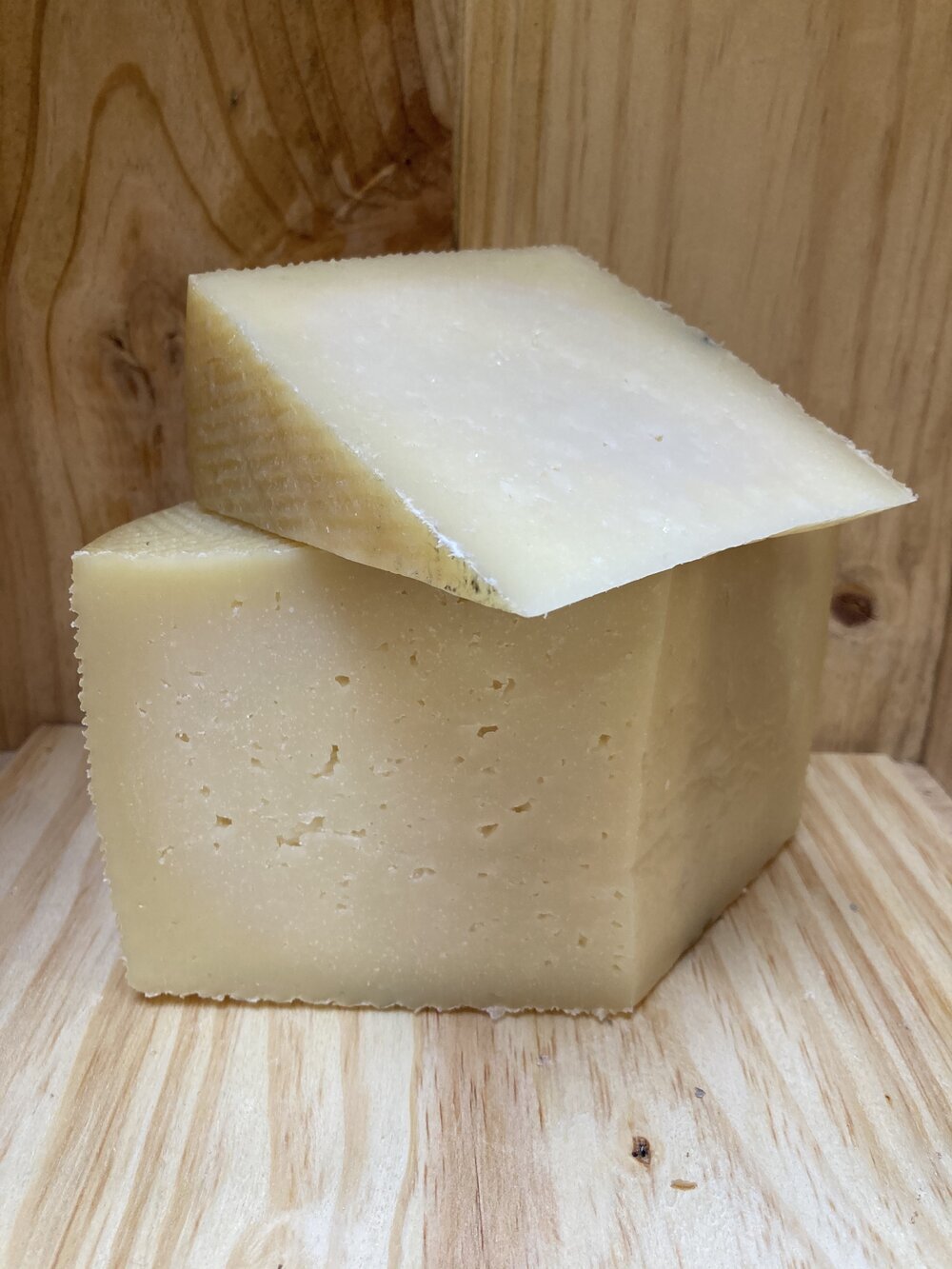 Manchego 8 month