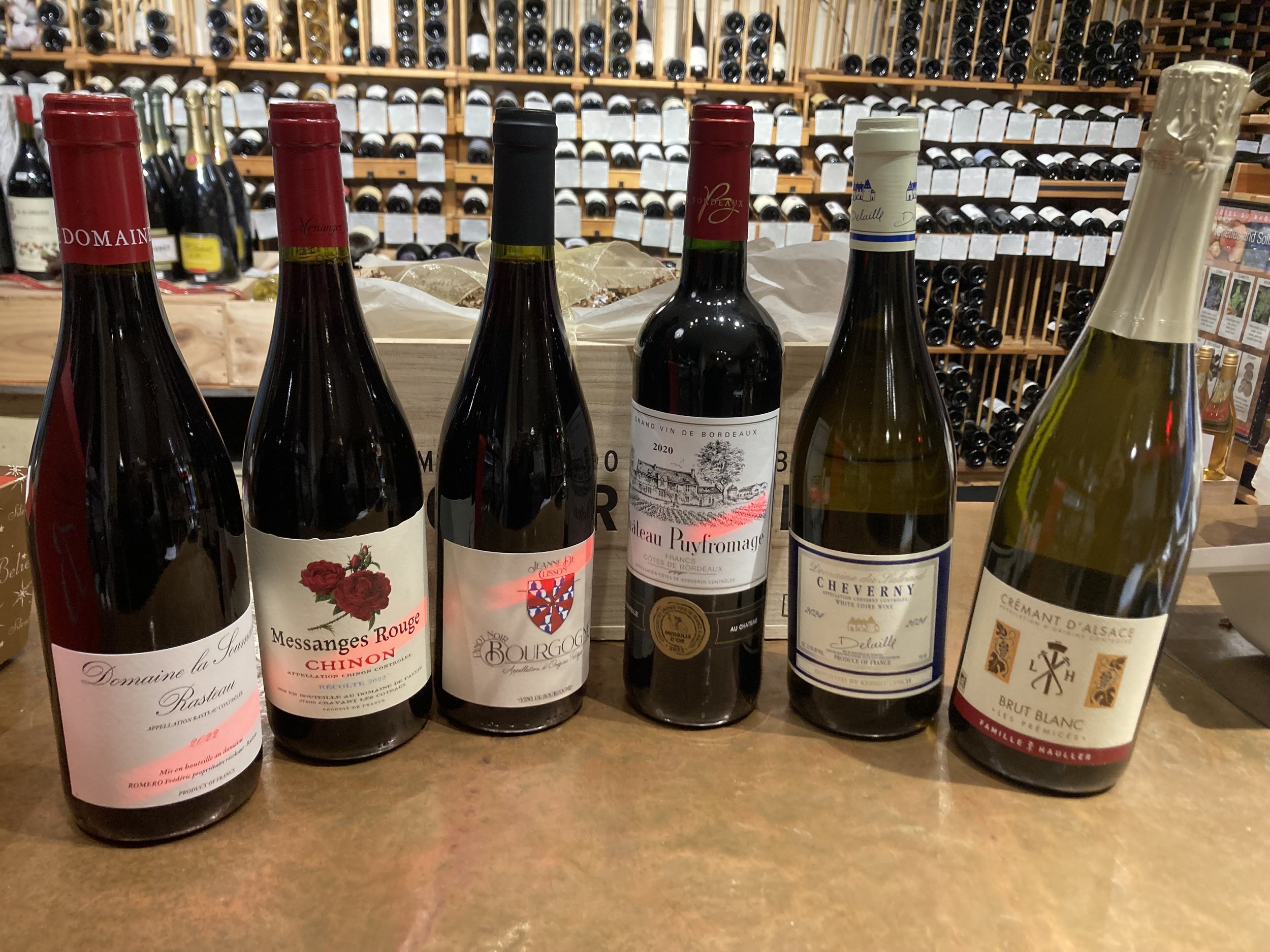 Taste of France in wooden wine box