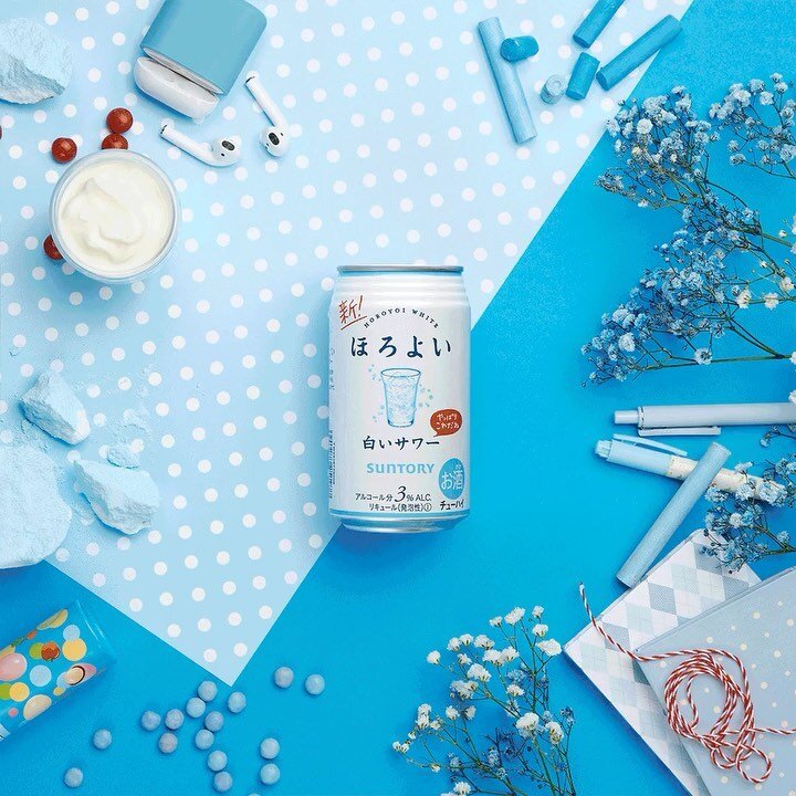 In case you need a midweek perk me up:
Here's part one of our product photography with Horoyoi! 🍺🍇🍋🧊🍑

Photography by HeadQuartors

#productphotography #flatlay