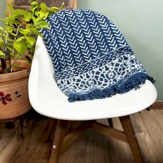 aw1380.webp