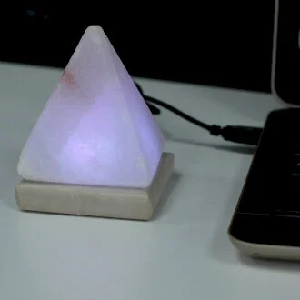 Quality USB Pyramid White Salt Lamp - 9 cm (multi)
