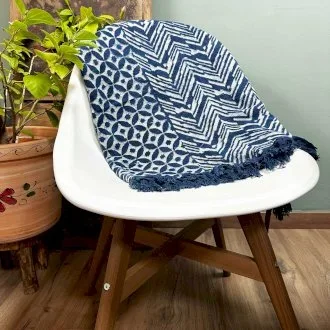 aw1379.webp