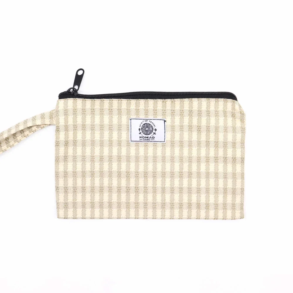 aw1512-3.webp