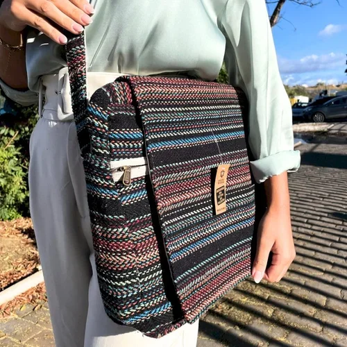 aw1527.webp