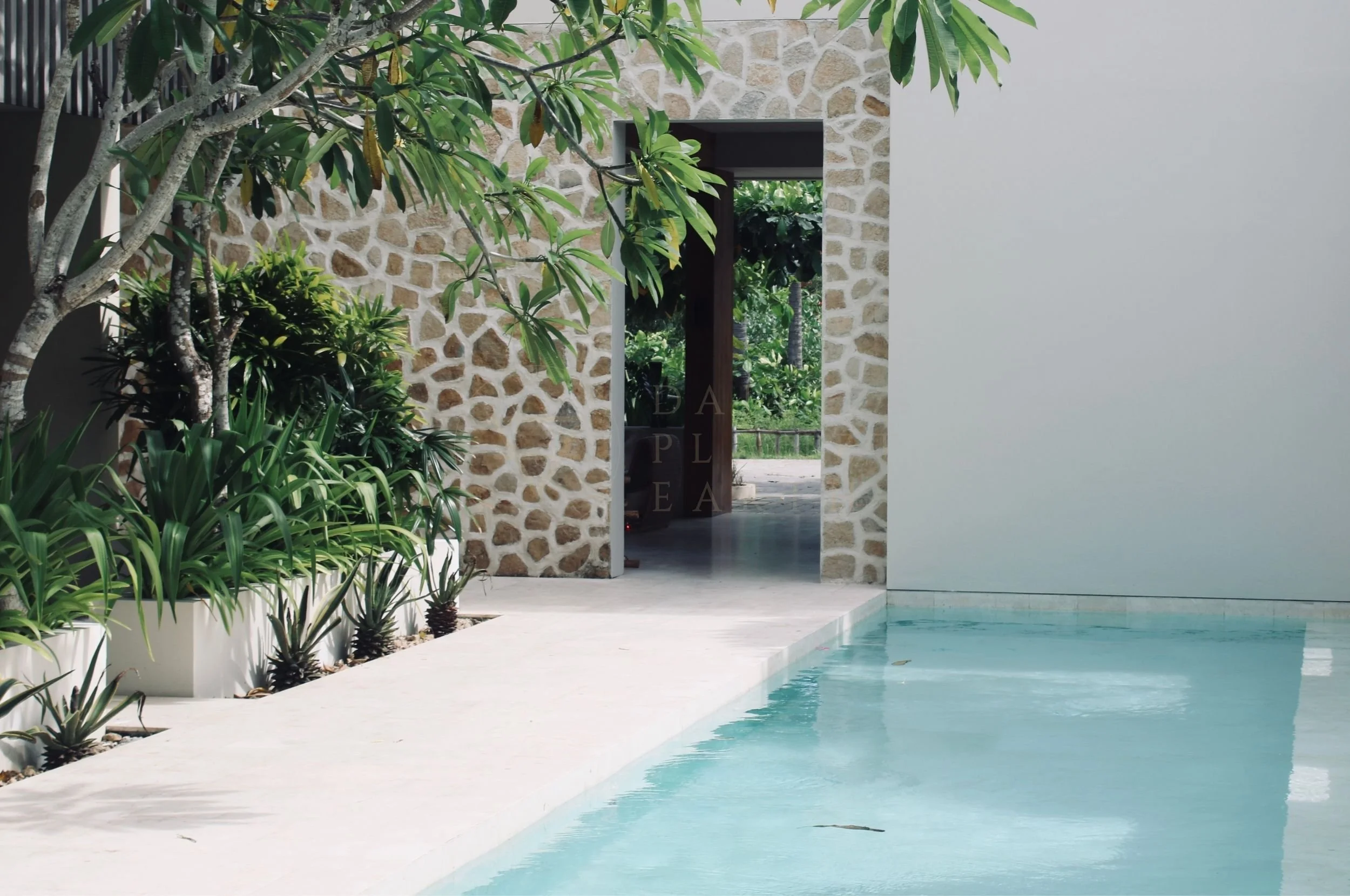 Lombok, Boni Beach luxury hotel