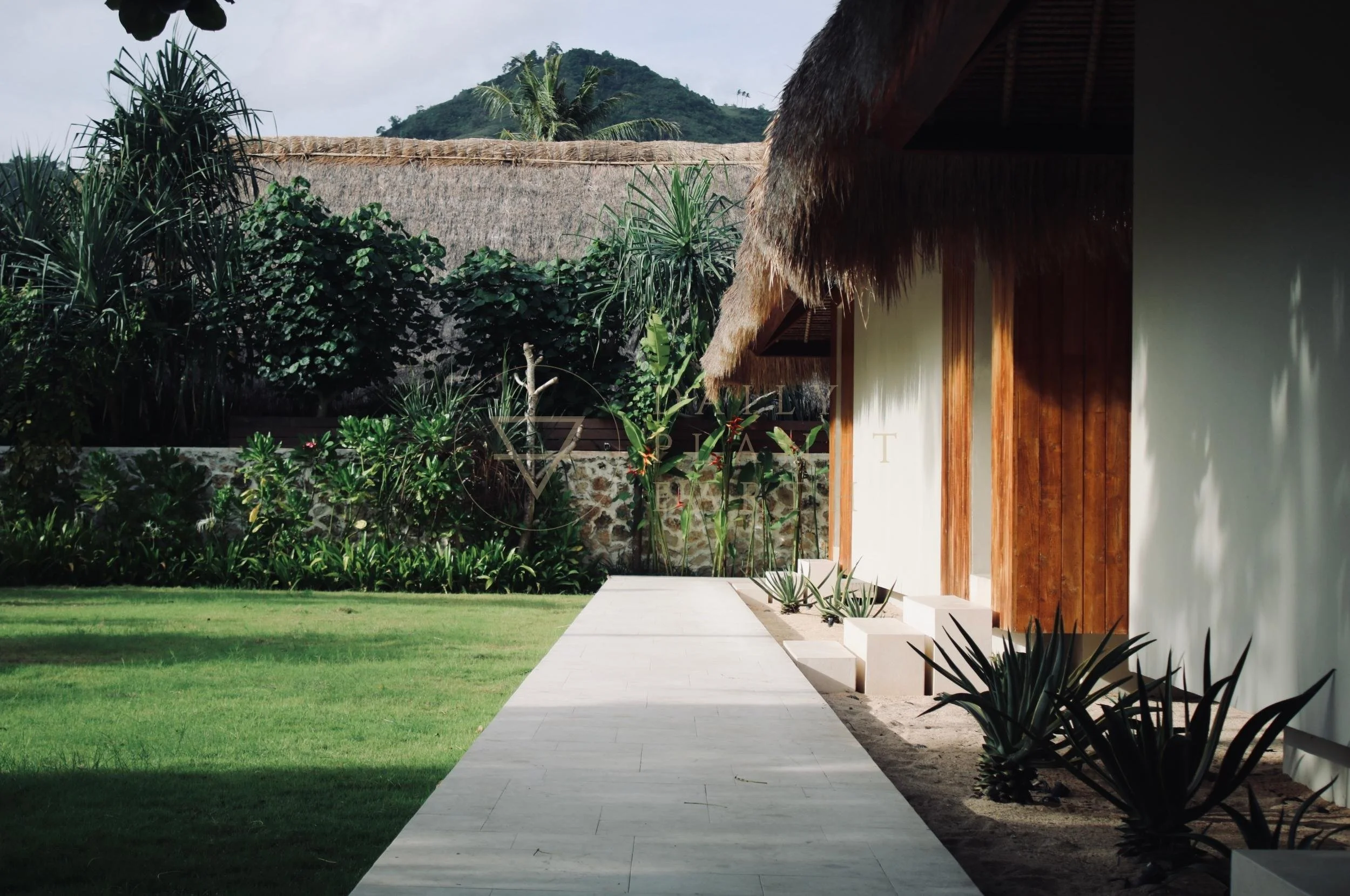 Lombok, Boni Beach luxury hotel