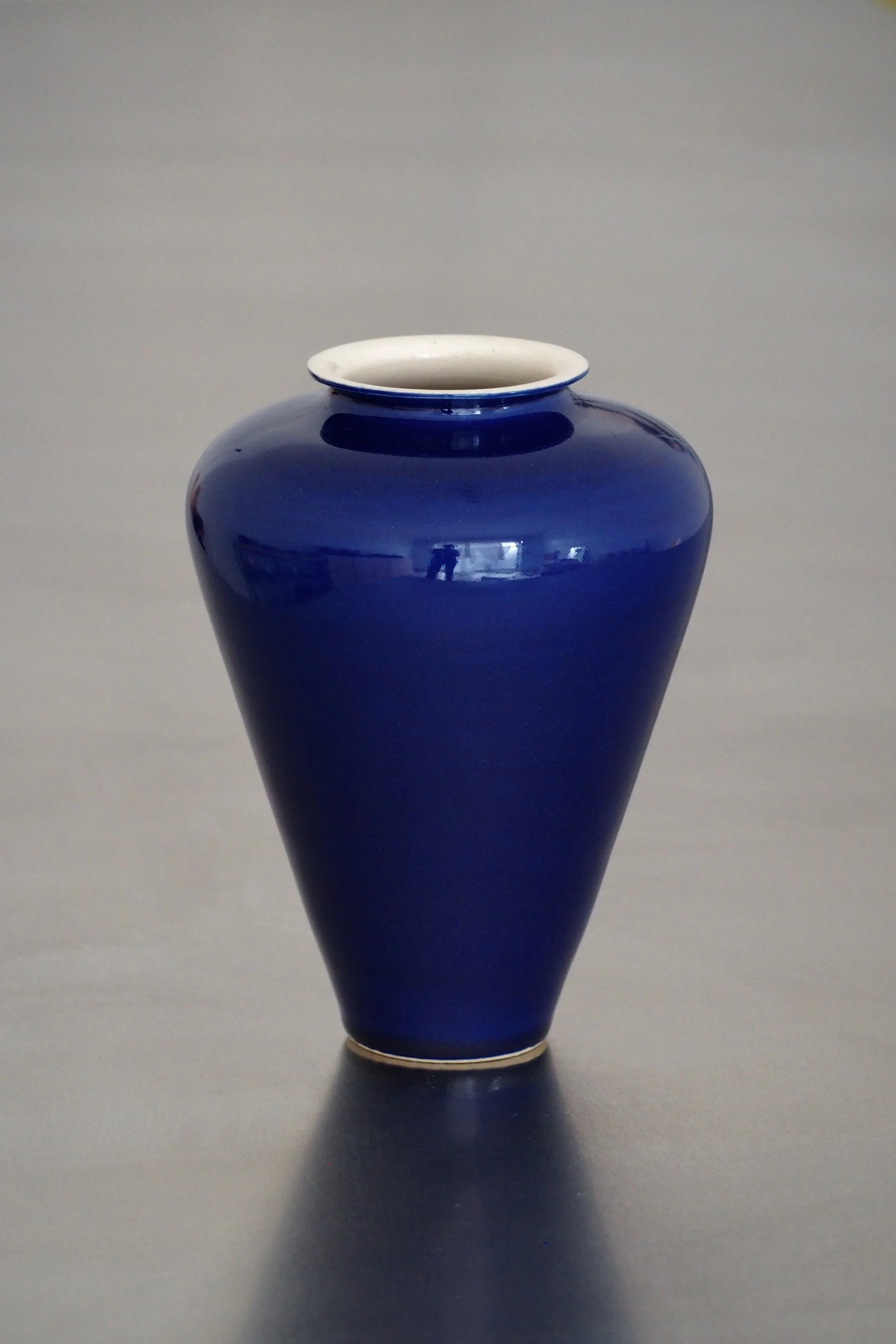 Vase Blue 02