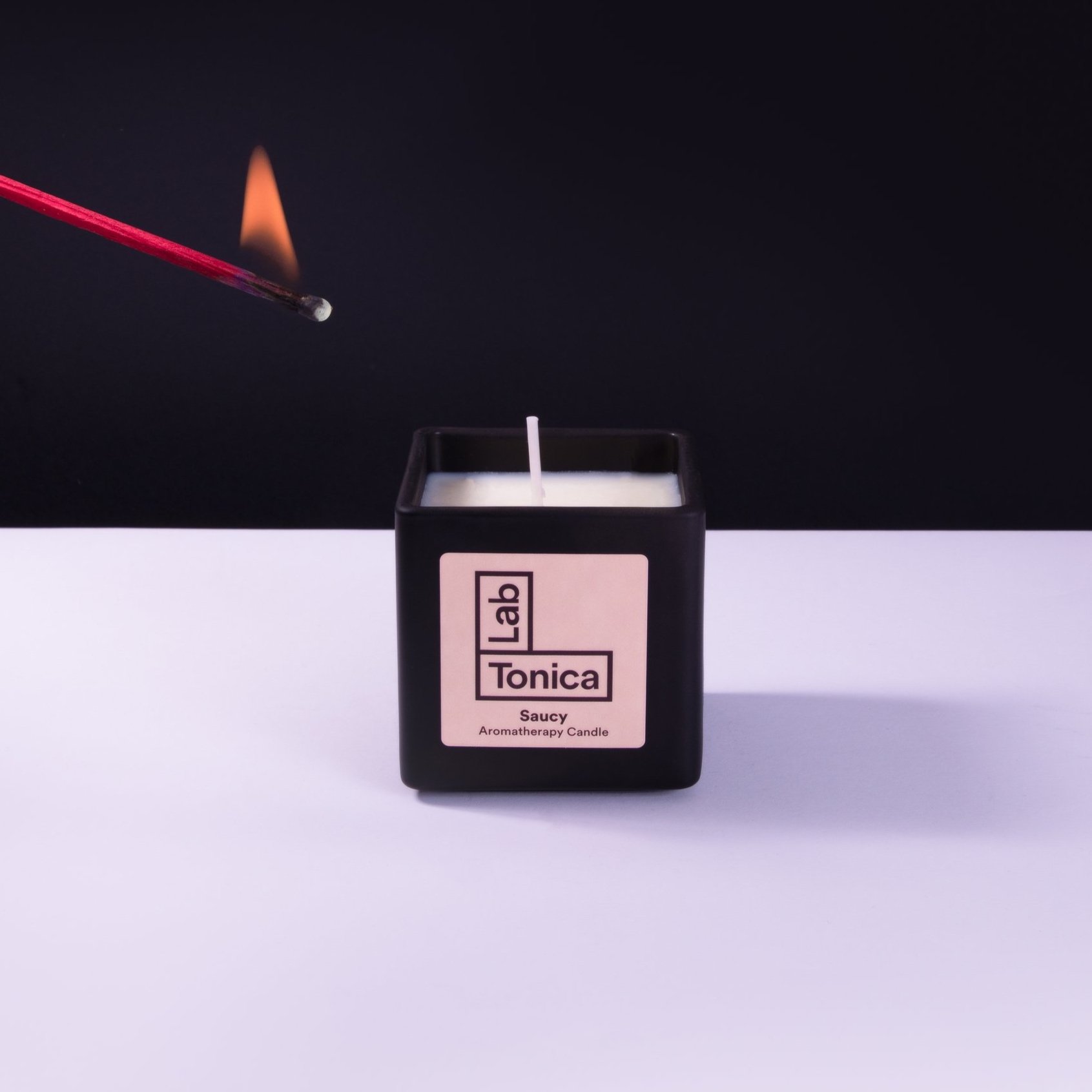 Lab+Tonica+CandlesTWO-672-Edit-Edit.jpg