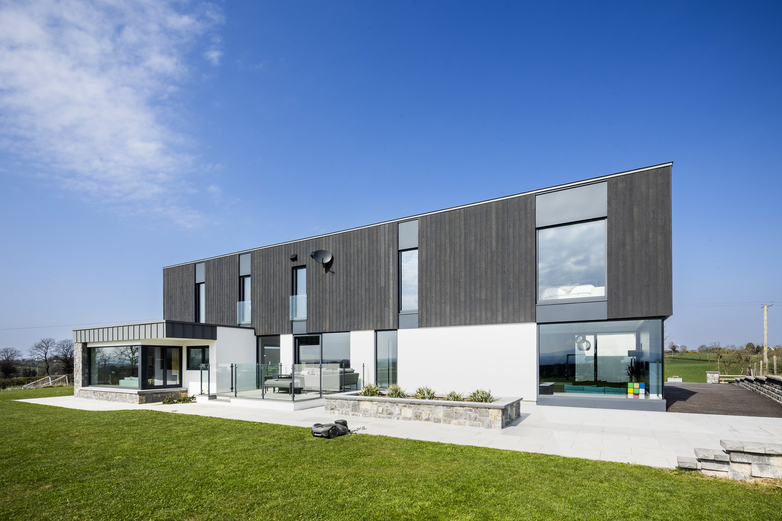 Choosing High-Performance Windows for Your Northern Ireland Home