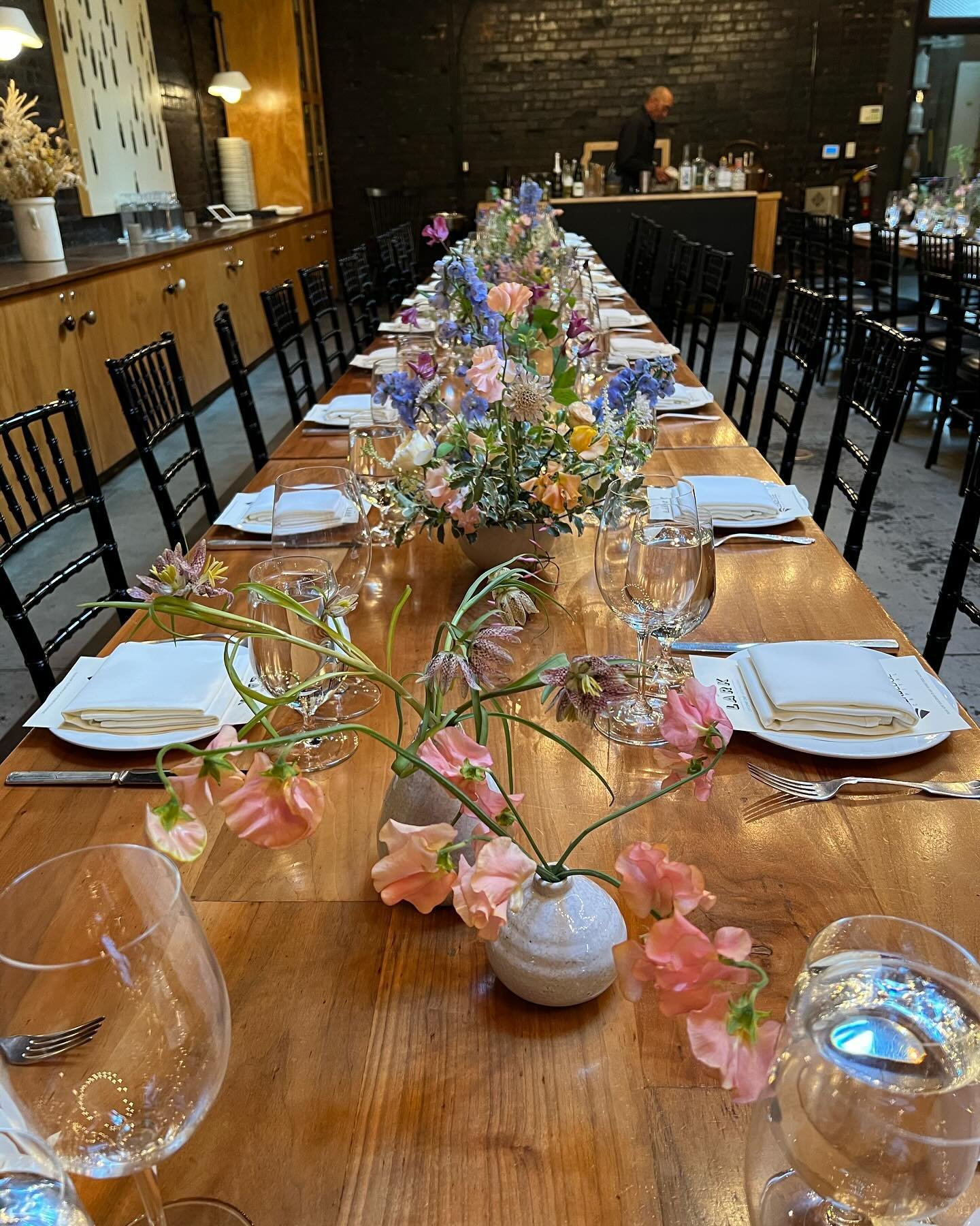 A celebration of Spring for the private room dinner parties. 
.
.
@thelarksb