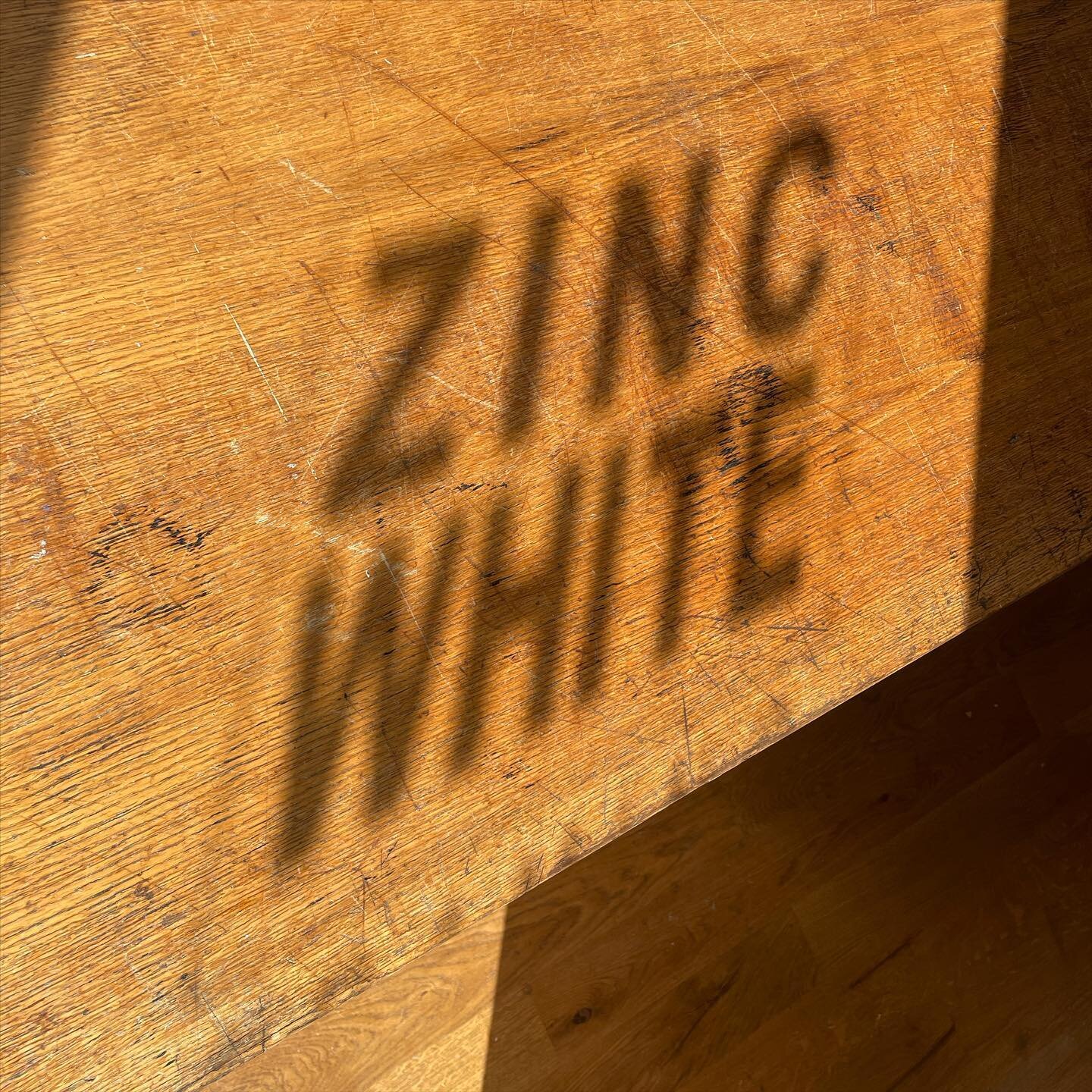 We are hiring! 

Zinc White Framing has an opportunity to join our team as an Intermediate/Experienced Picture Framing Technician. This is a full time position and relevant experience is required.

To apply, please send an email addressed to Elliott 