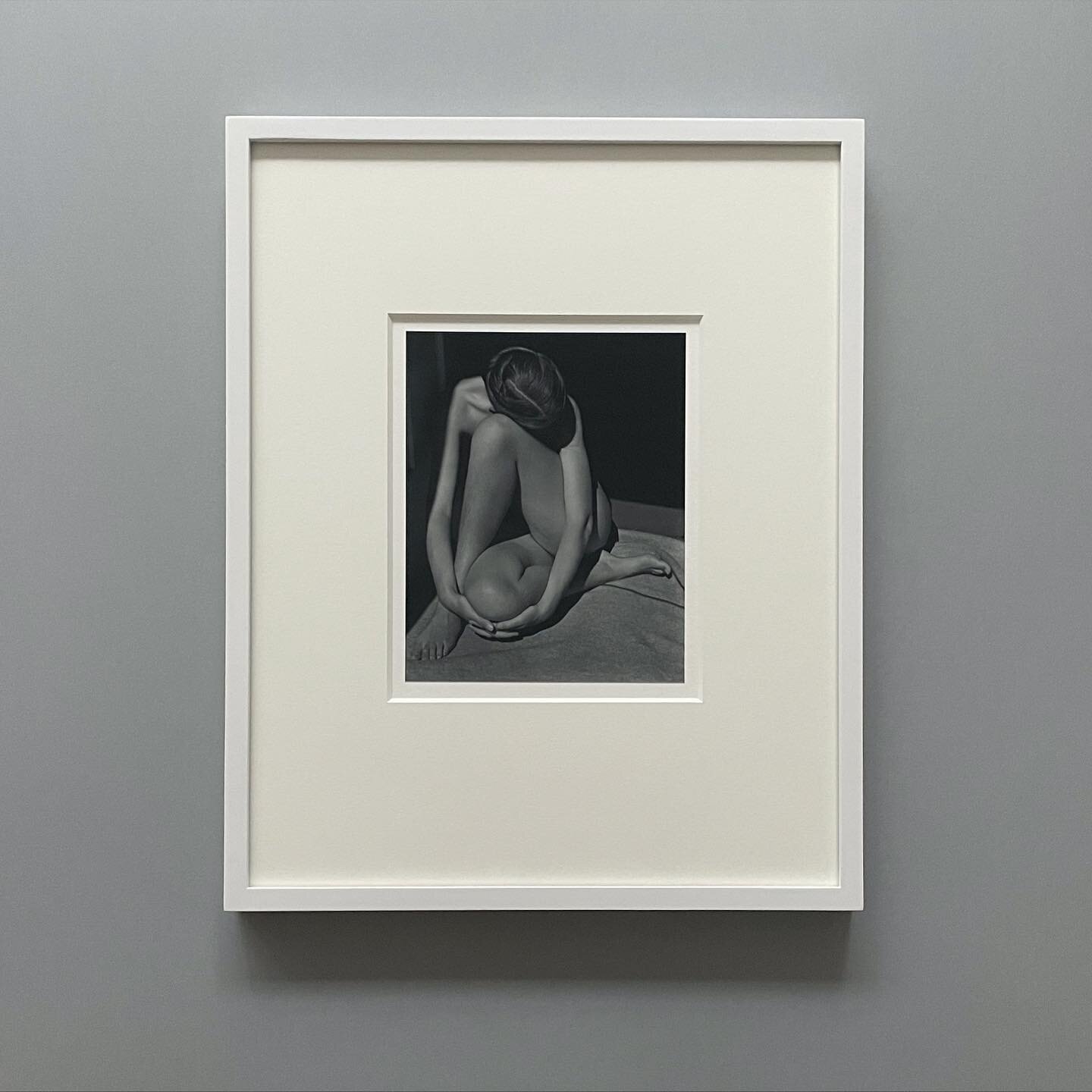 Lovely photograph by #edwardweston from 1931

Framed in a white sprayed tulip frame and glazed with #optium @truvuefineart for @ceascott