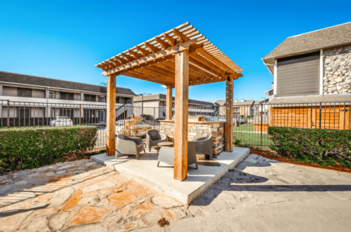 Bay Island Apartments Outdoor Lounge