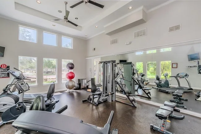 Boulders Gym 4.jpg