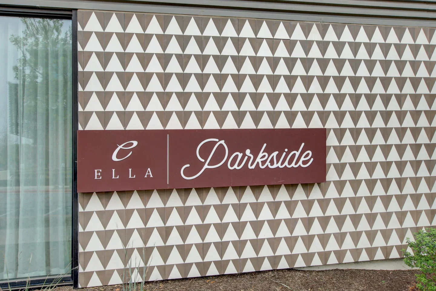 Ella Parkside Monument Sign 1.webp