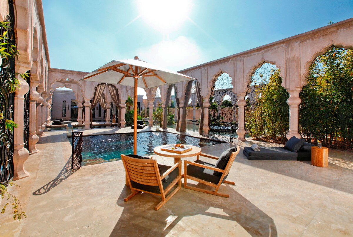 palais-namaskarsuite-terrace-with-private-pool.jpg