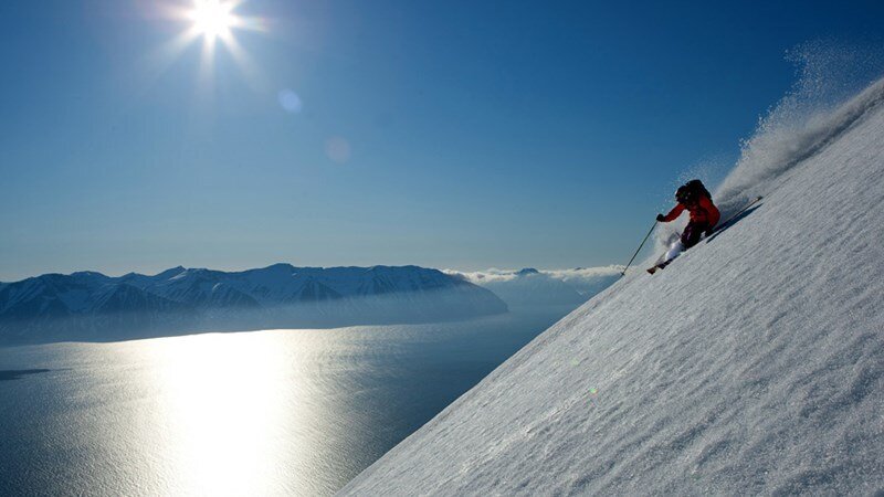 heliskiing-tröllaskagipeninsula.jpg