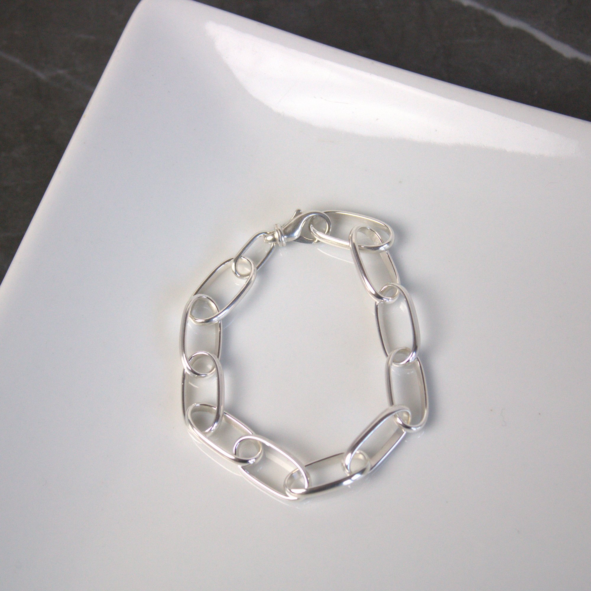 bracelet.jpg