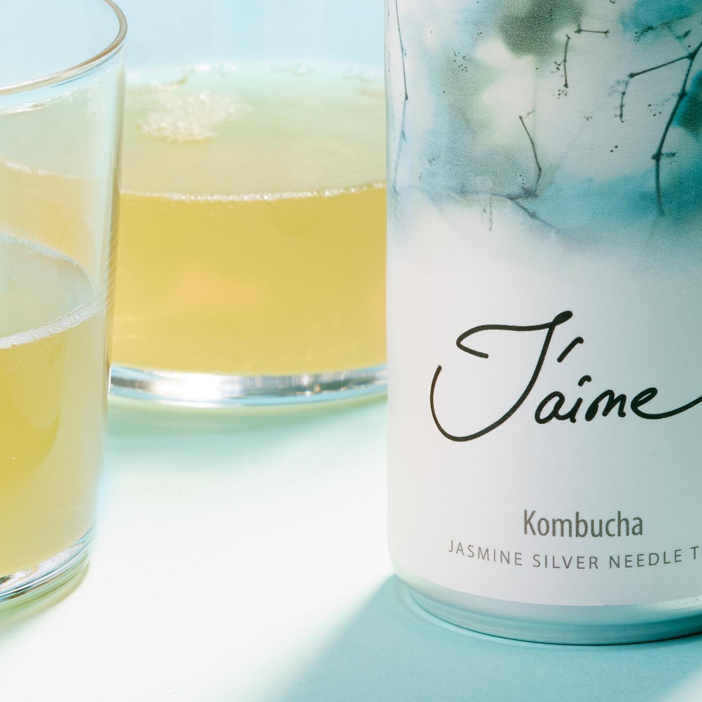 J&rsquo;aime is made using a unique combination of four of the world&rsquo;s most exceptional white and green teas (Snow Bud, Jasmine Huang Shan Ya, Sencha and Jasmine Ying Zhen Silver Needle), J&rsquo;aime Original Kombucha is made in small batch pr