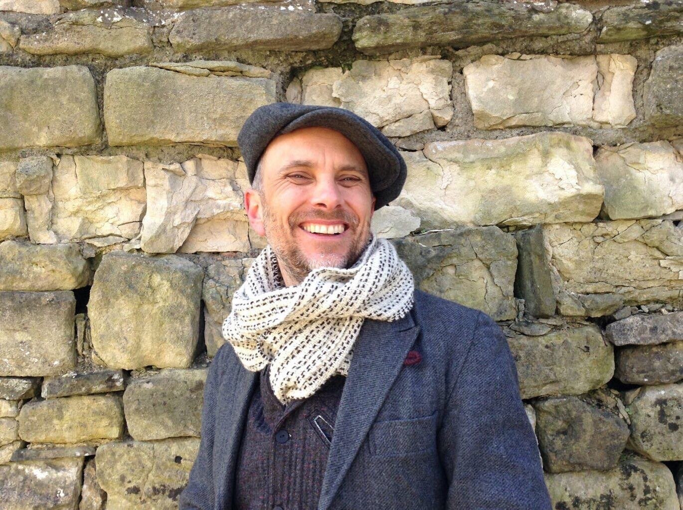 It's time for a scarf on those wild winter walks. This natural cream Jacob Wool scarf with a fine Welsh Black stripe is woven in a 2/2 twill, a traditional weave from The Outer Hebrides.

Each scarf is available in two sizes:
140x25cm &pound;85
190x2