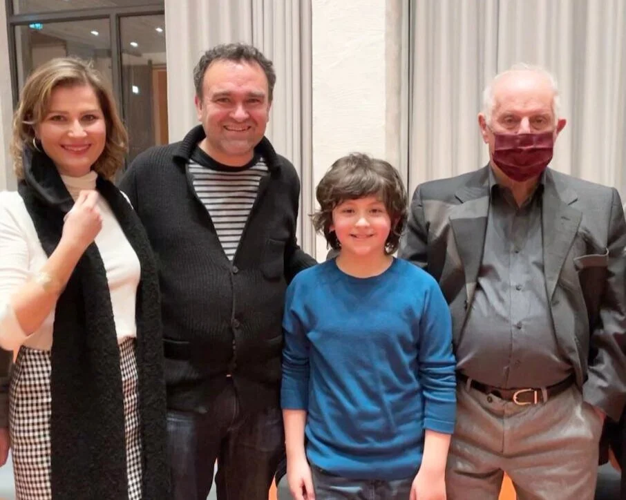 MEETING WITH MAESTROS