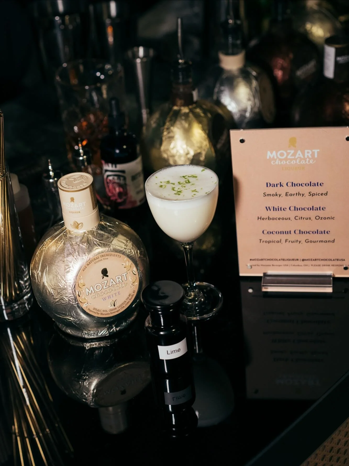 @mozartchocolateusa x @biosapothecary invited guests to explore flavor and fragrance in perfect harmony&mdash;where every cocktail ingredient met its matching scent. From smoky dark chocolate + neroli to bright white chocolate + lime and tropical coc