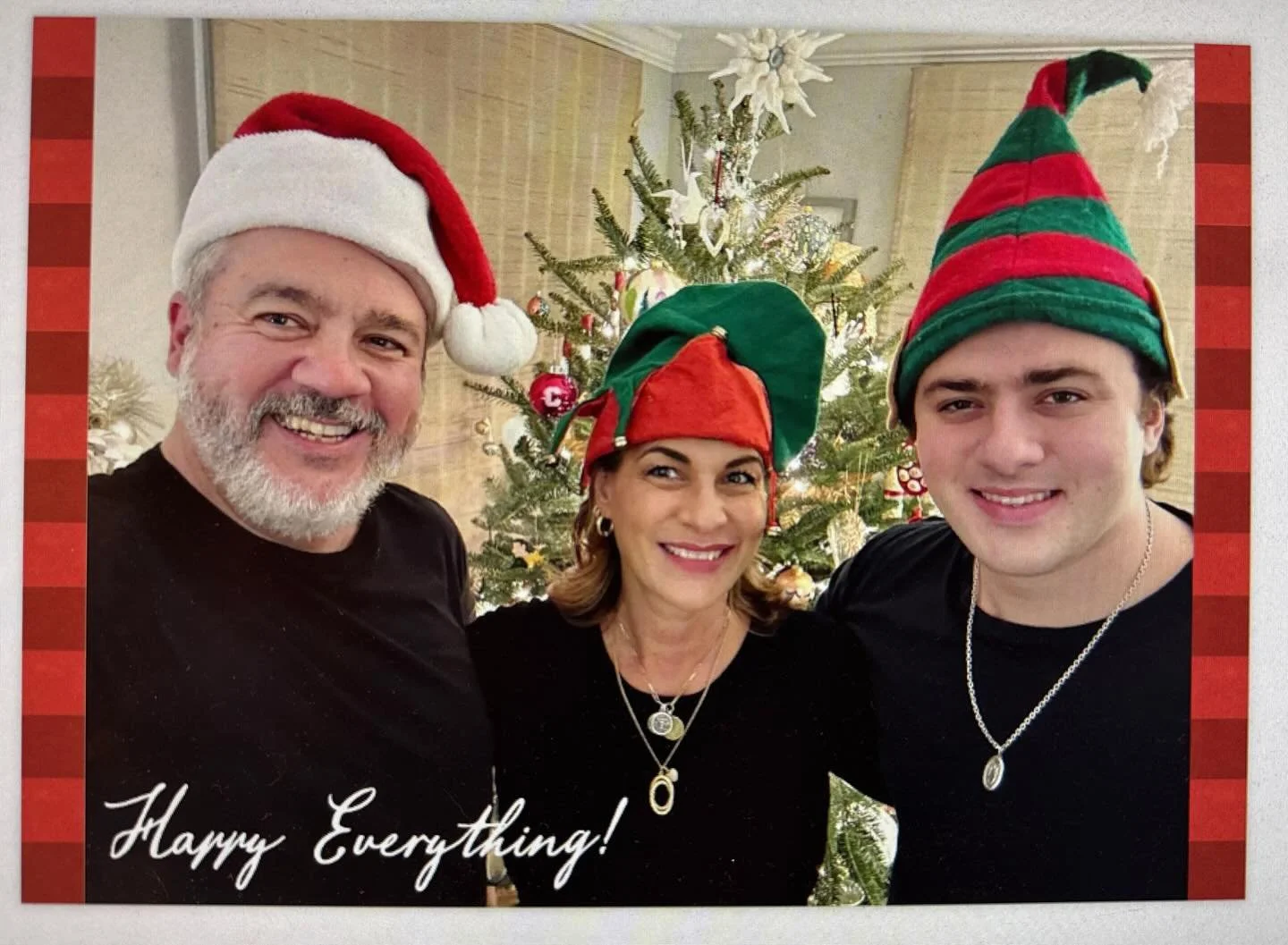 Savona Communications wishes everyone happy, healthy, relaxing and spirited holidays and all the very best in 2026. ✨