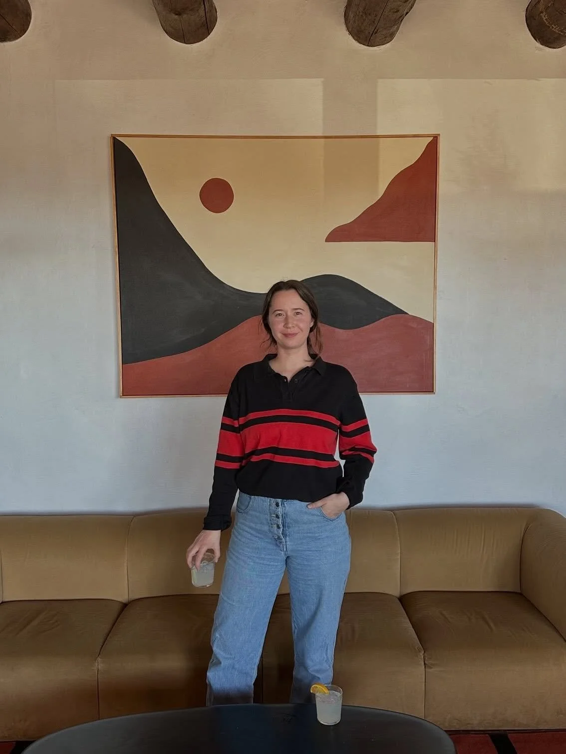 Where is Savona Communications&hellip; A few weeks ago @stephanievansasse spent a long weekend exploring Santa Fe. Vintage shops, the @okeeffemuseum, and downtown walks were coupled between a fantastic cocktail here and there 😉