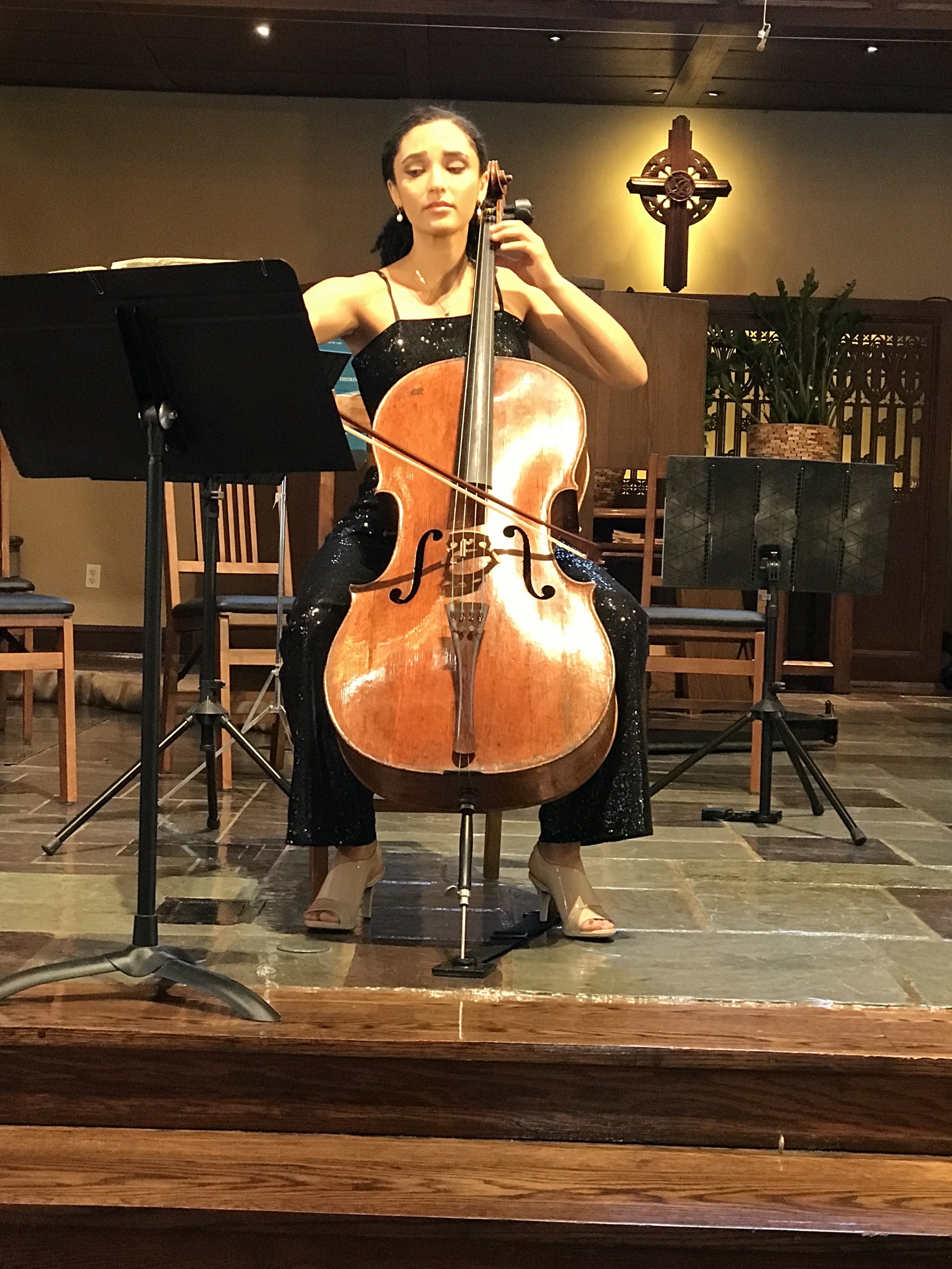 Dorothy Lund's Cello.JPG