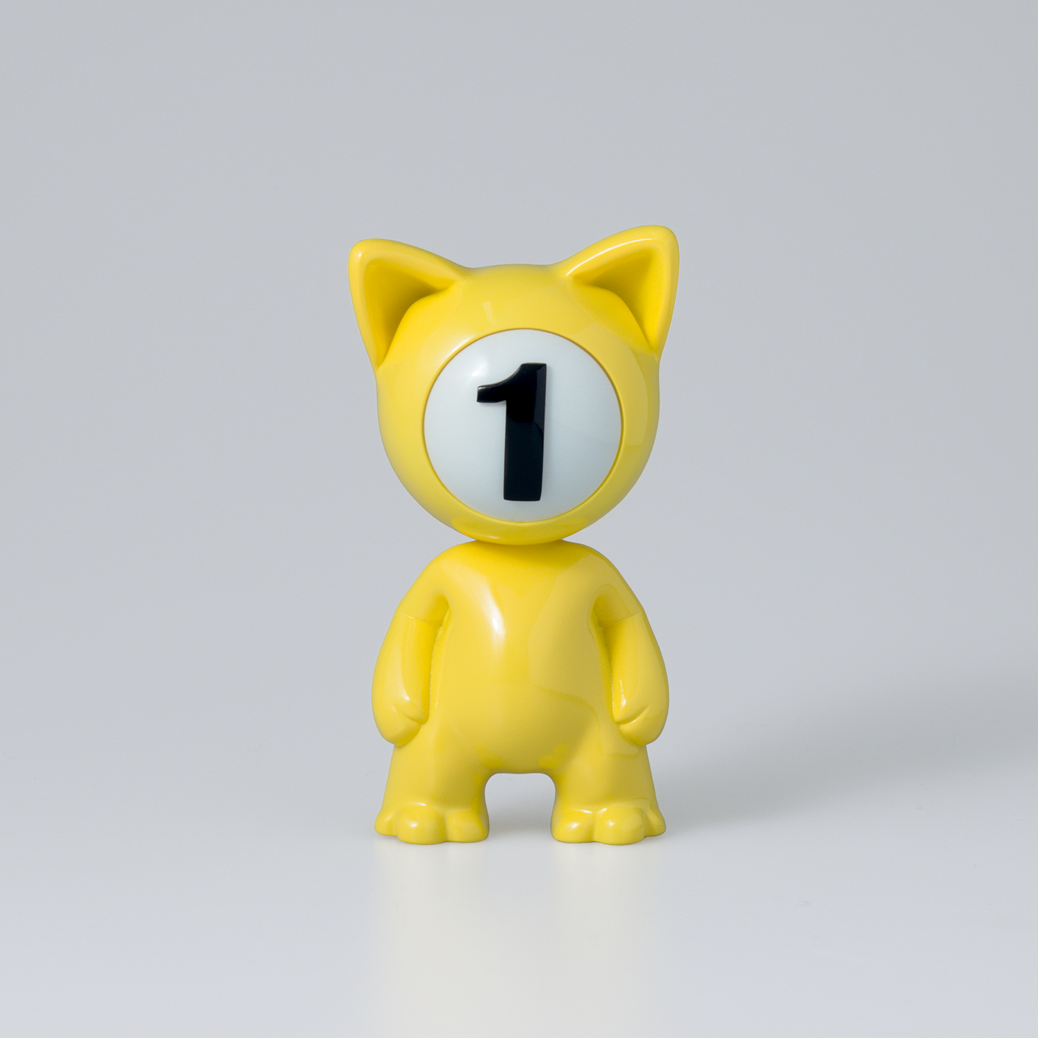 1Ball Cat Figure