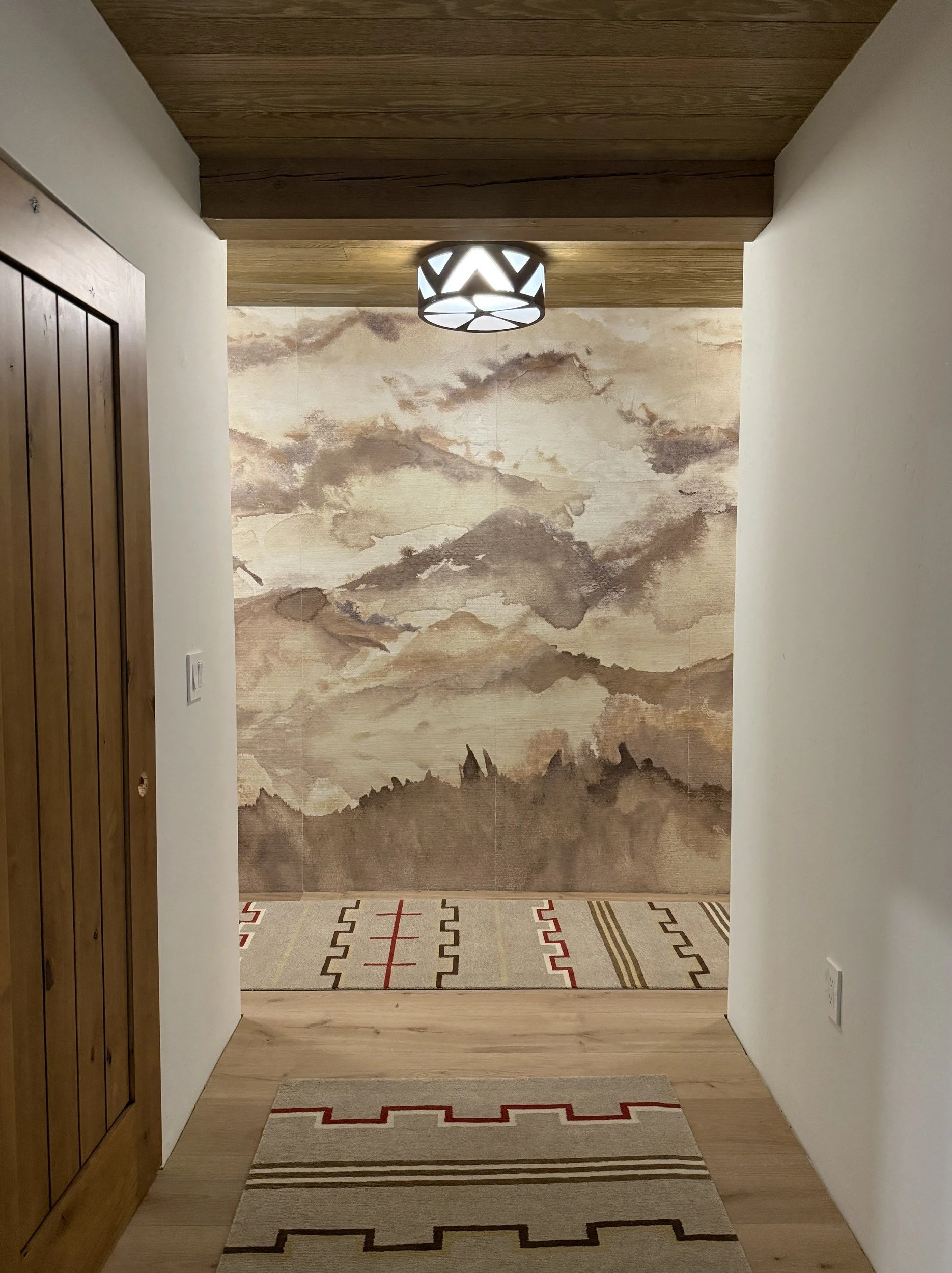 taos-ski-valley-cabin-2-01-entry-hall-mural.jpg
